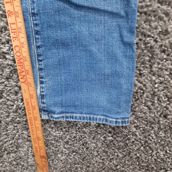 Levis 550 Jeans Women 12 Medium Blue Boot Leg Ladies Stretch Mid Rise Pants - Picture 8 of 10